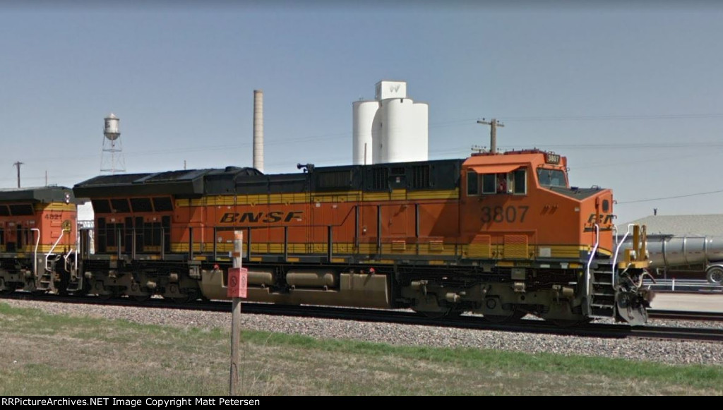 BNSF 3807